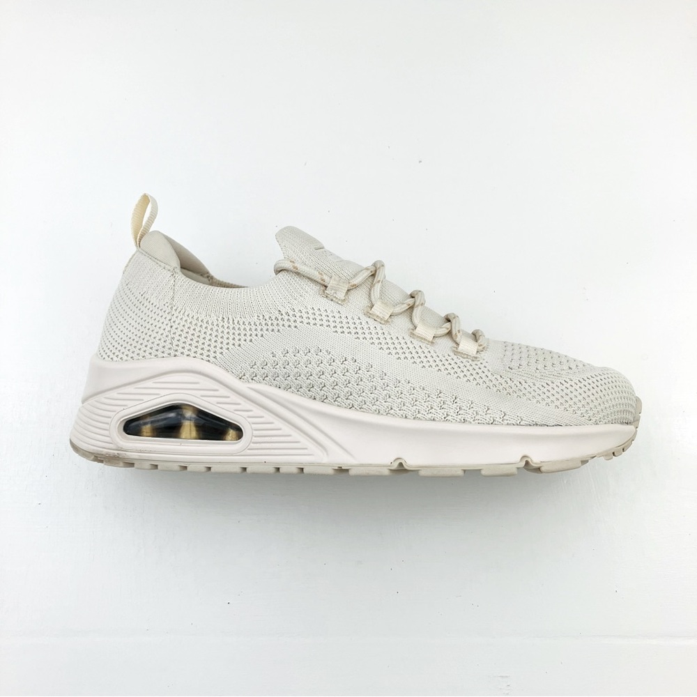 Skechers Cream Athletic Shoes